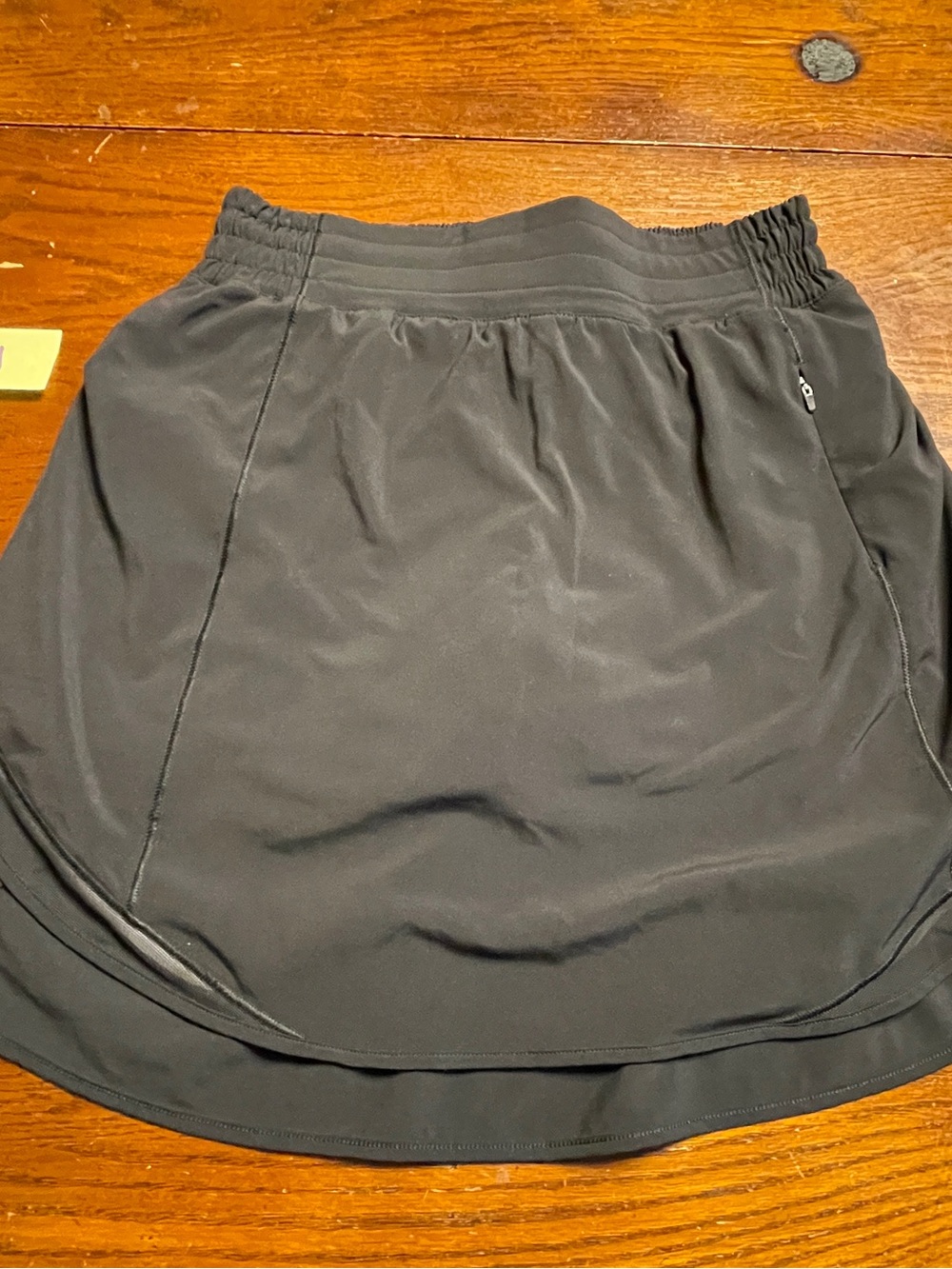 Lululemon hotty hot skirt size 4 black (1)